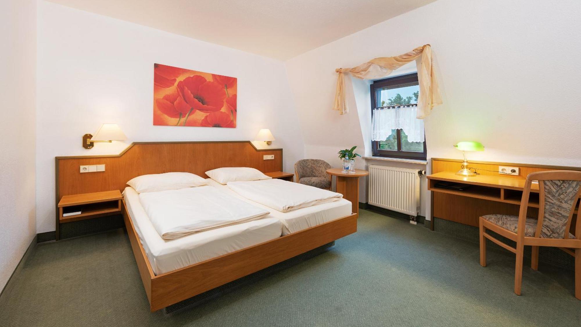 Gasthof Hotel Anker Зоммерхаузен Экстерьер фото